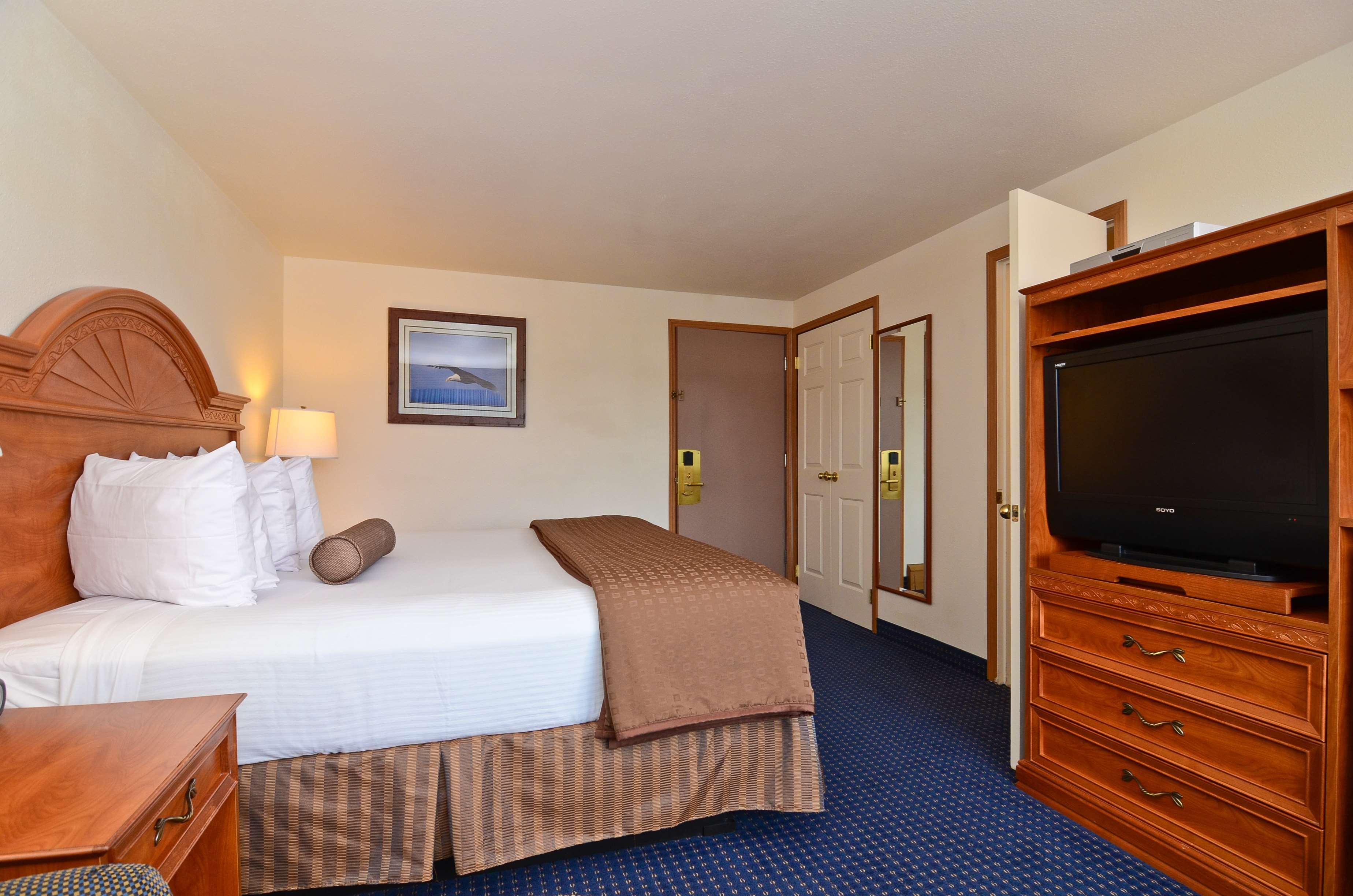 Best Western Valdez Harbor Inn Bagian luar foto