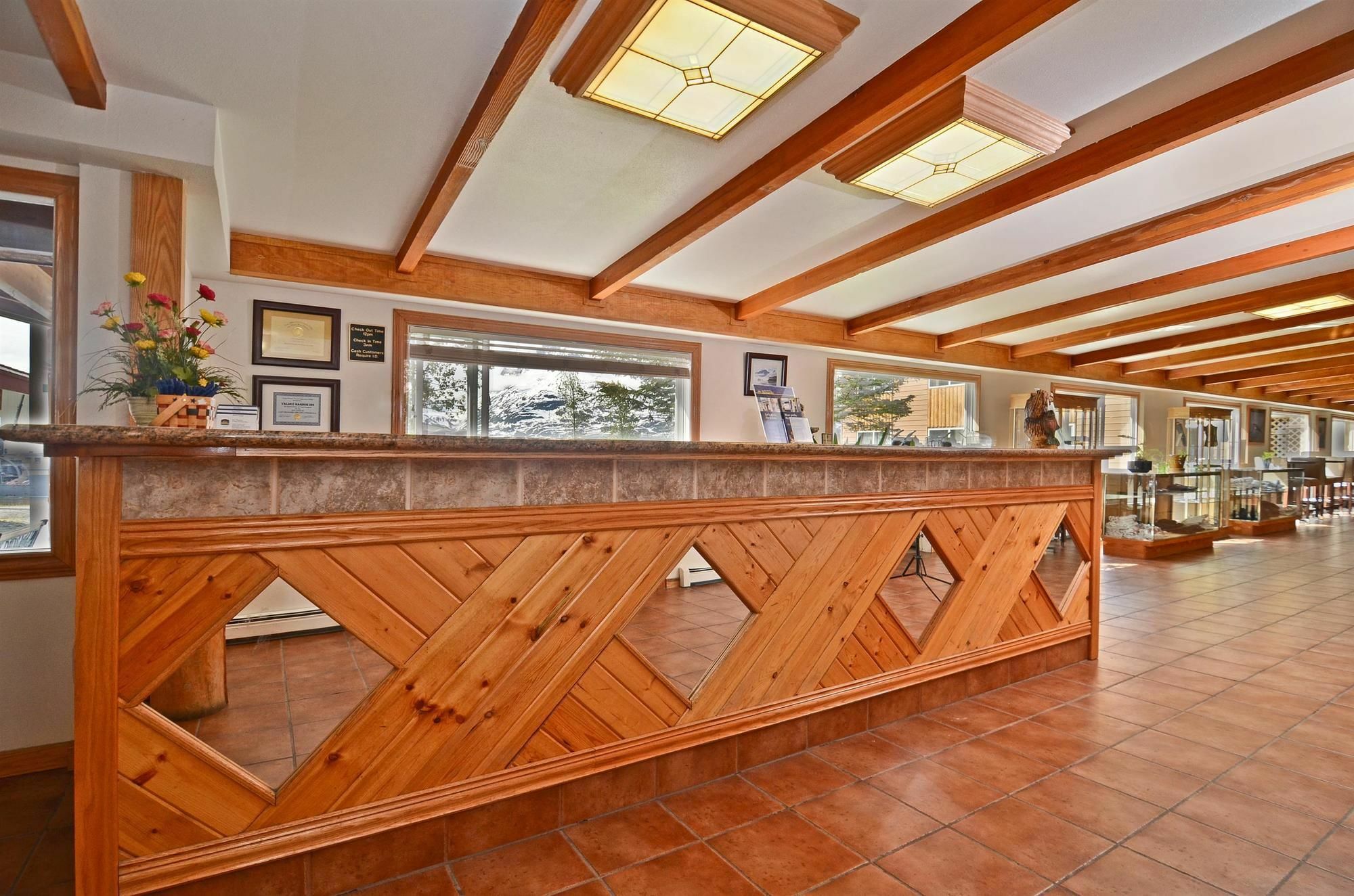 Best Western Valdez Harbor Inn Bagian luar foto